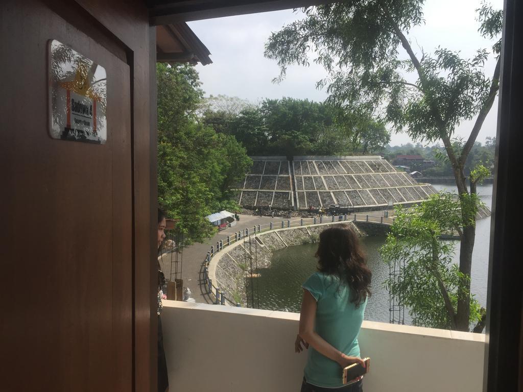 Seven Trumpets Guesthouse Maguwo Ngoại thất bức ảnh